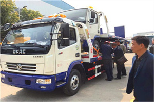 淮北汽车道路救援拖车价格